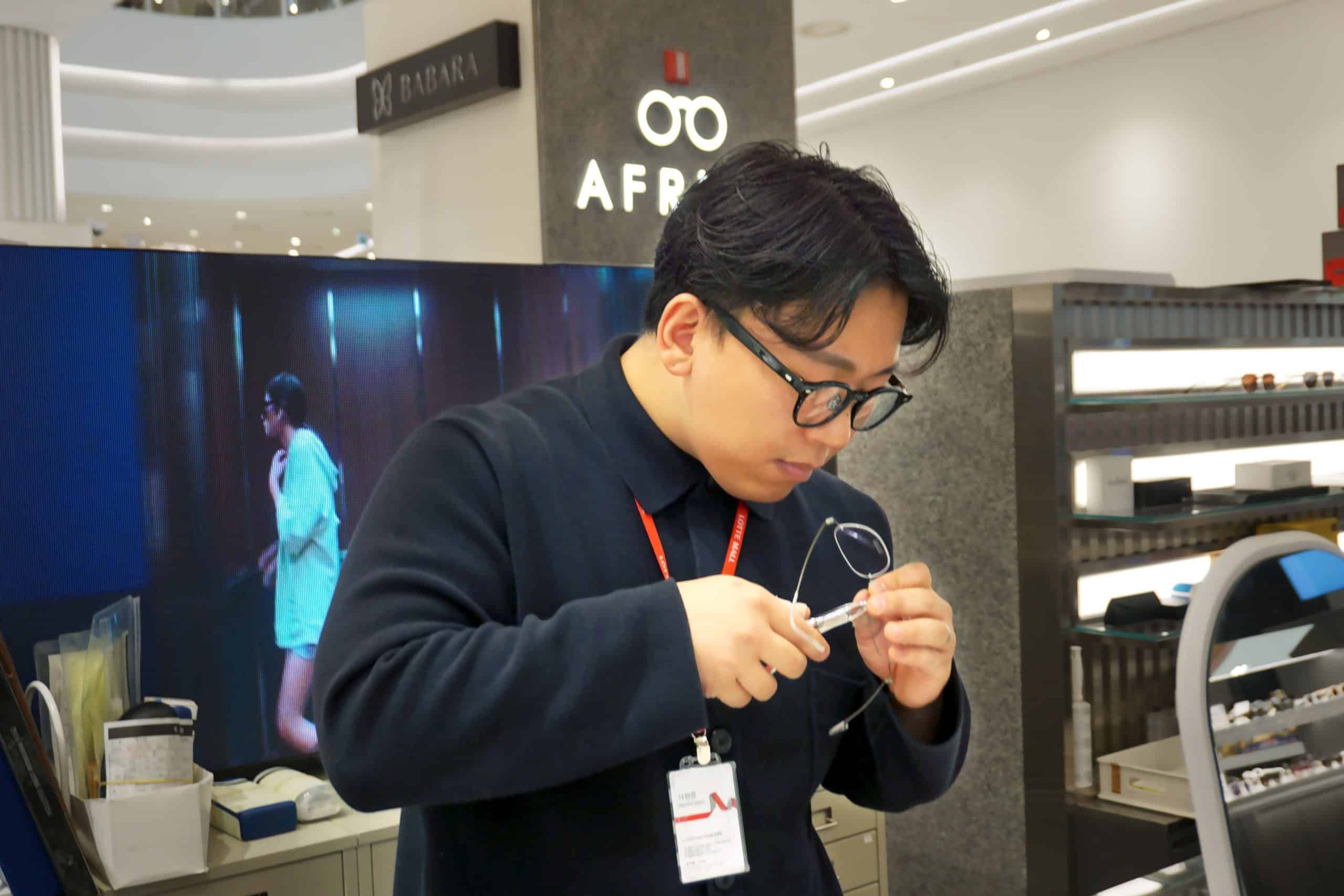 고객의 ‘편안함’을 먼저 생각하는 수지 아프리카 안경원 (9)